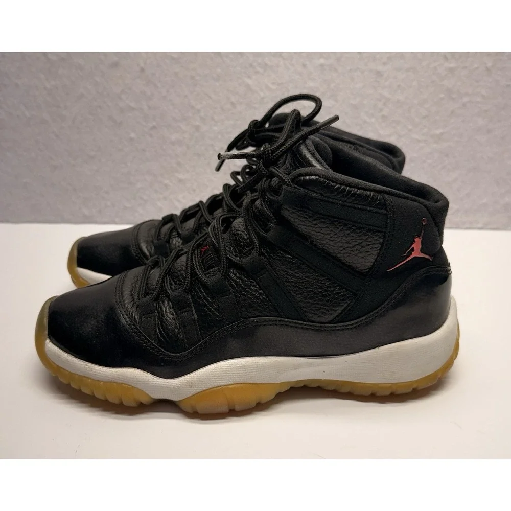 Nike Air Jordan 11 Retro Low GS 72-10 Black/Gym Red Size 4.5Y (378038-002)